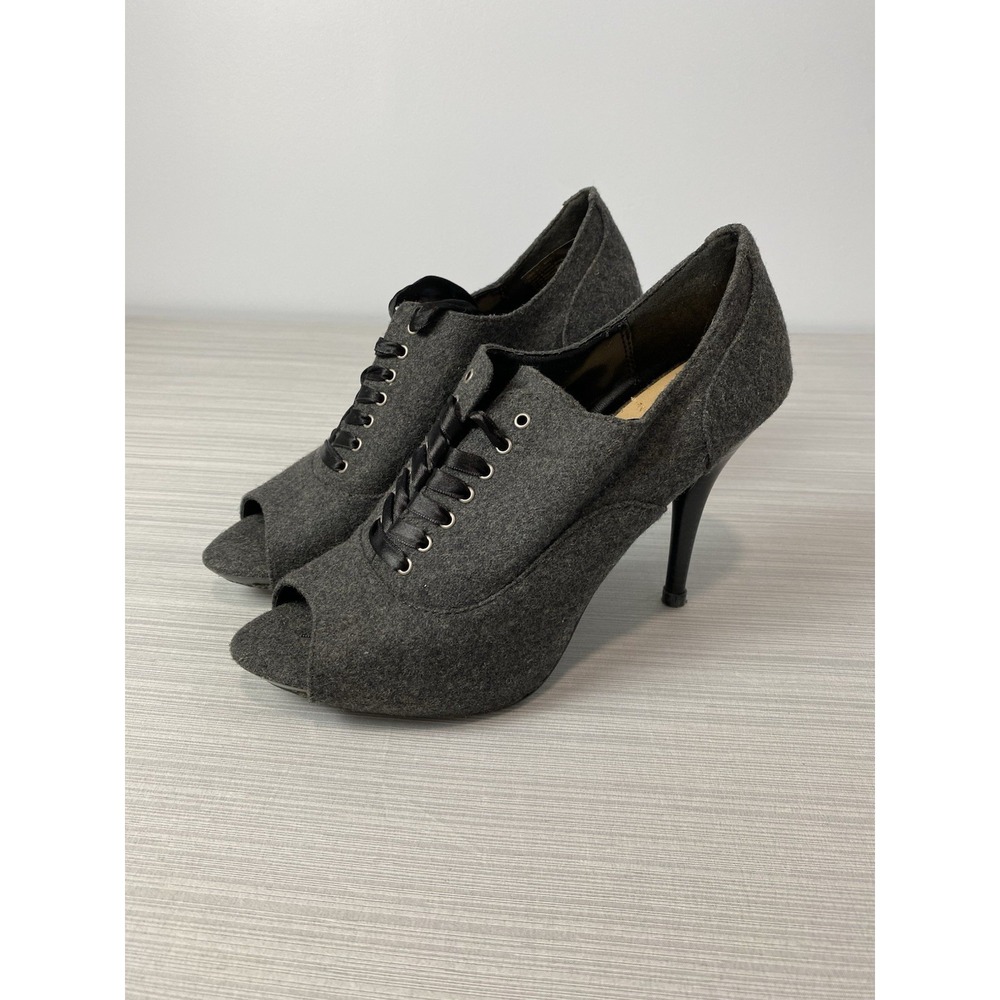 LAUREN CONRAD Camila Grey Peep Toe Ribbon Heels Shoes Size 9.5 Women's‎